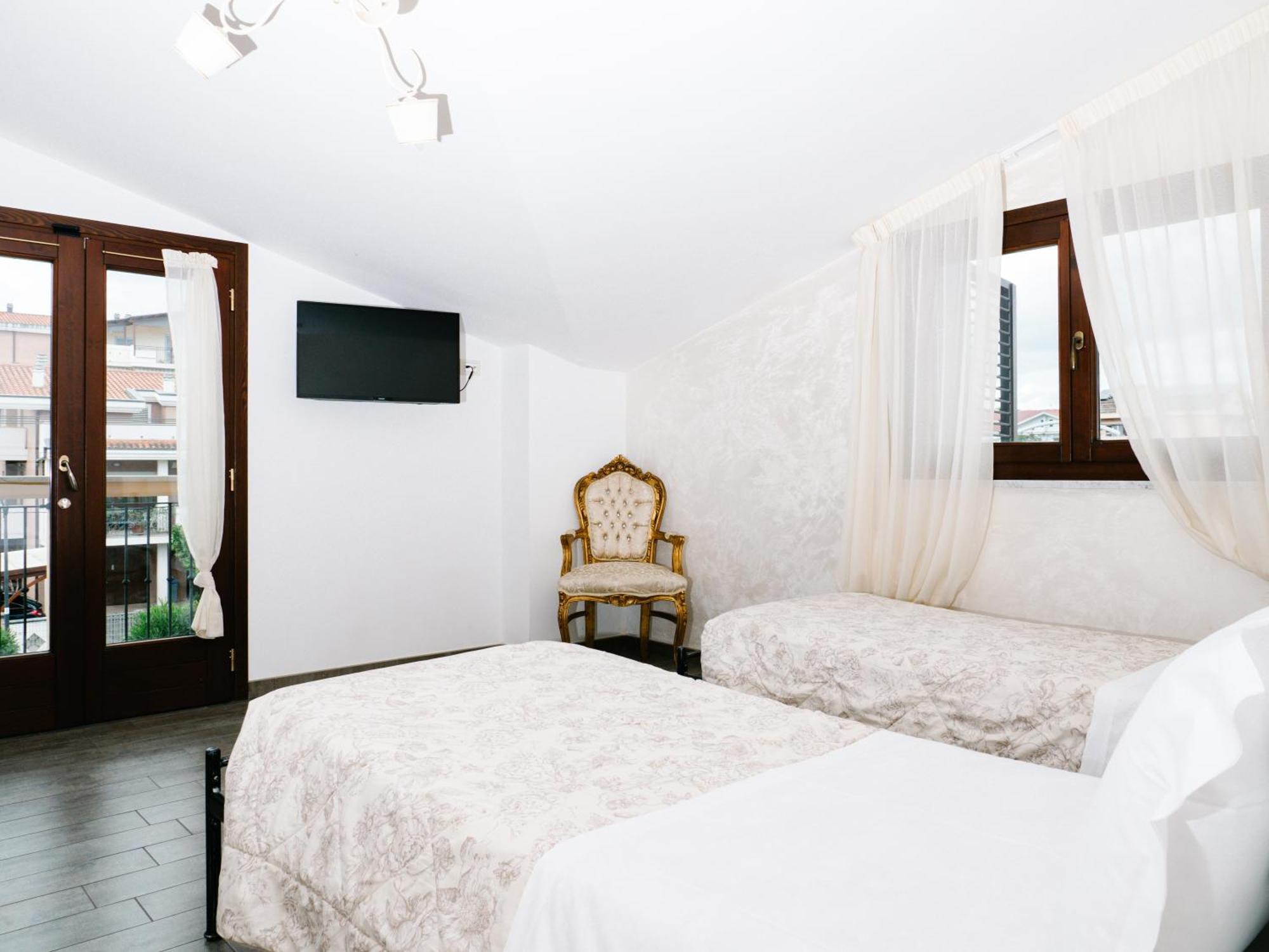 Villa Grace Tombolato Montesilvano Exterior photo