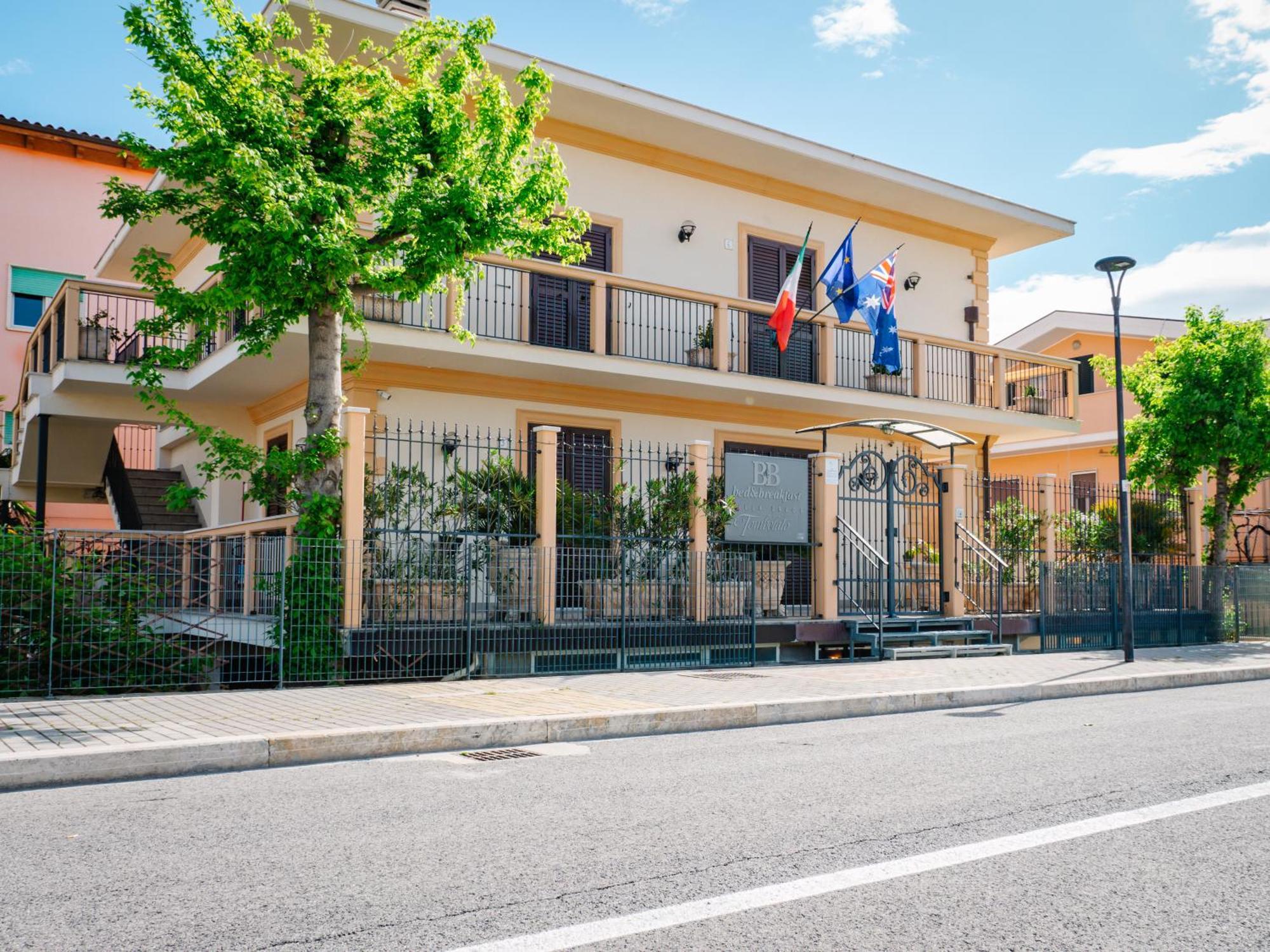 Villa Grace Tombolato Montesilvano Exterior photo